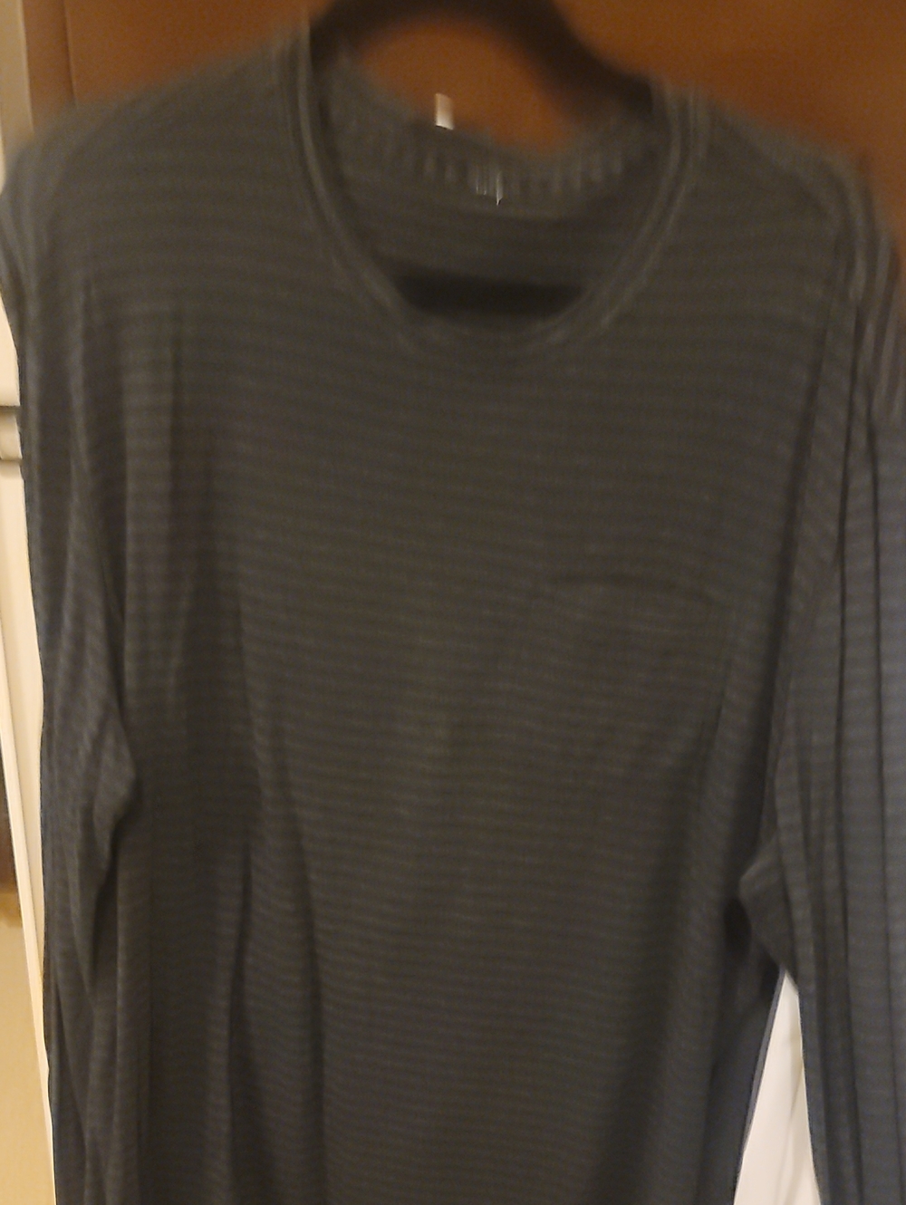 lululemon athletica T-Shirt Men's XL Black /Gray Striped Long Sleeve Crew Neck